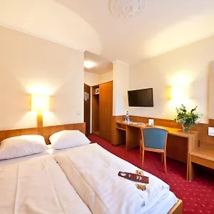 Primus Frankfurt Sachsenhausen Отель